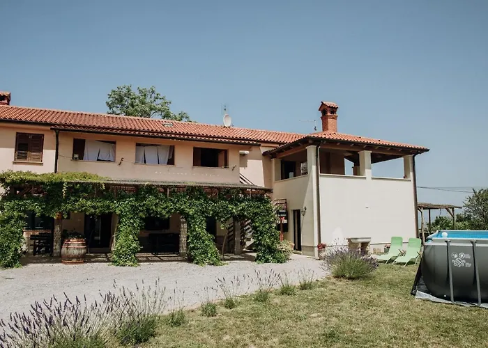 Apartmaji Pajer * Koper